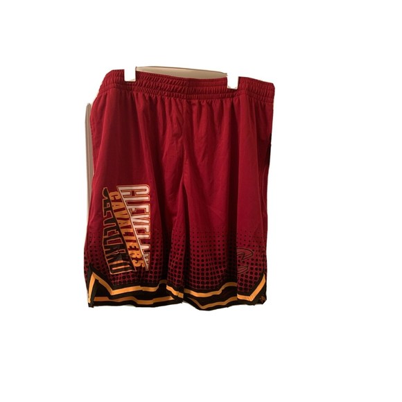 Cleveland Cavaliers NBA Basketball Gym Shorts Men's Maroon & Gold Choose Size - Picture 1 of 15